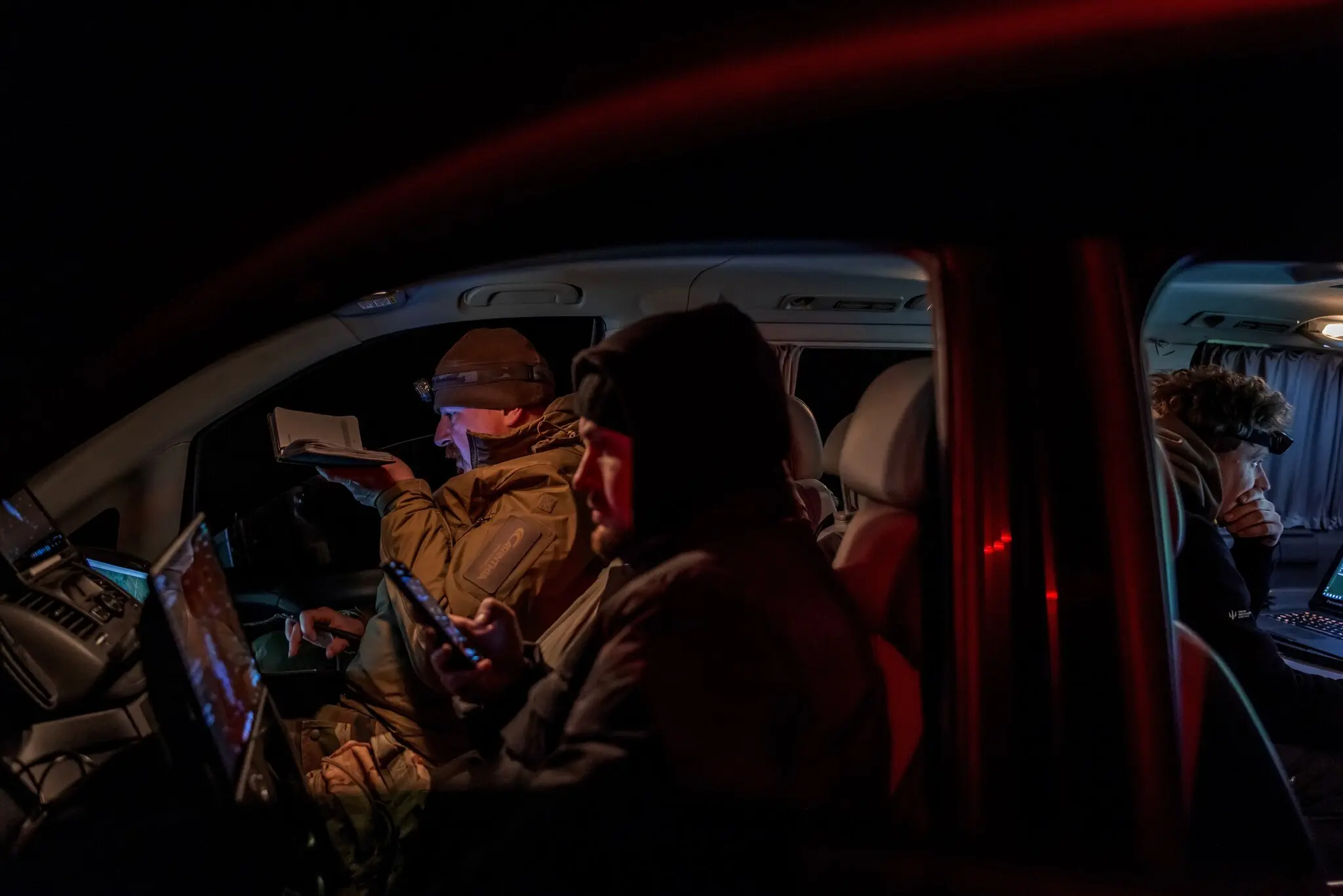 Підрозділ Darknode використовує національний радіолокаційний сигнал для відстеження шахедів. Росіяни також запускають муляжі безпілотників, щоб заплутати українську оборону.